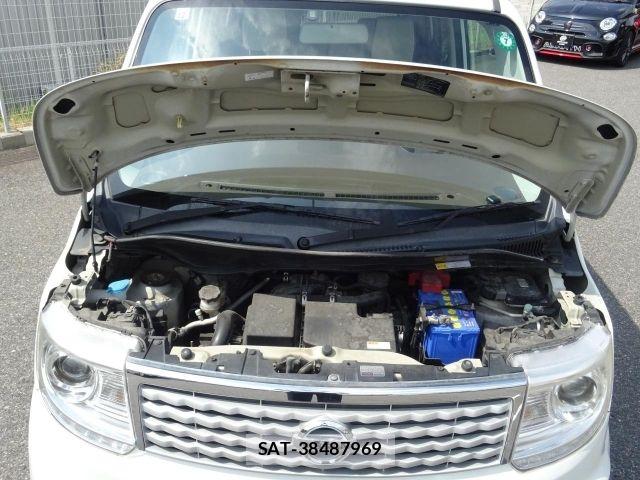 Nissan MOCO 2015-10 8627807-14