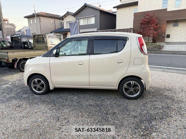 Nissan MOCO 2007-03 8666556-13