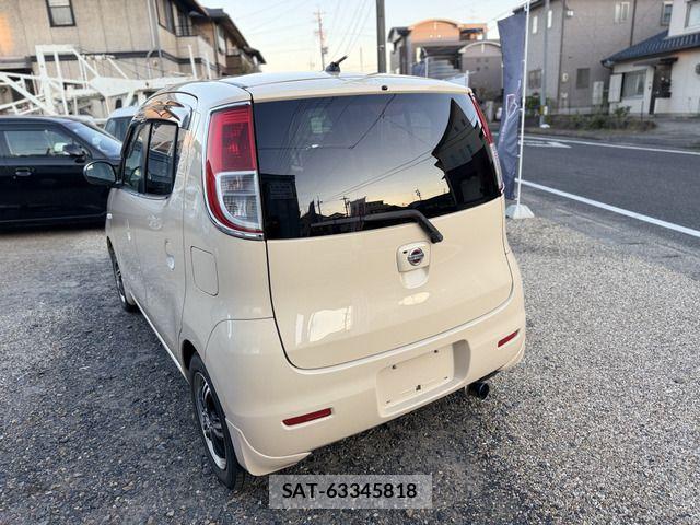 Nissan MOCO 2007-03 8666556-19