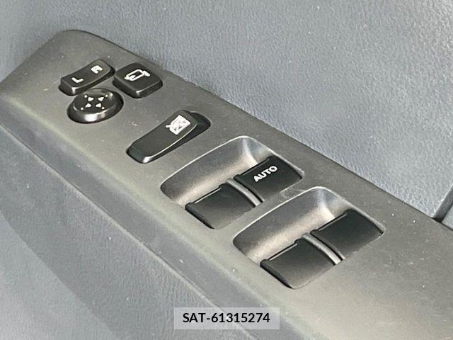 Nissan MOCO 2013-12 8660357-4