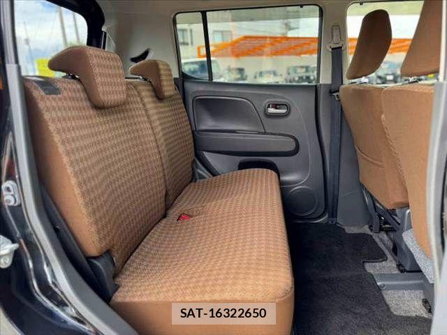 Nissan MOCO 2013-12 8660360-18