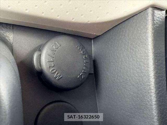 Nissan MOCO 2013-12 8660360-23
