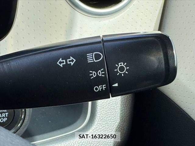 Nissan MOCO 2013-12 8660360-3