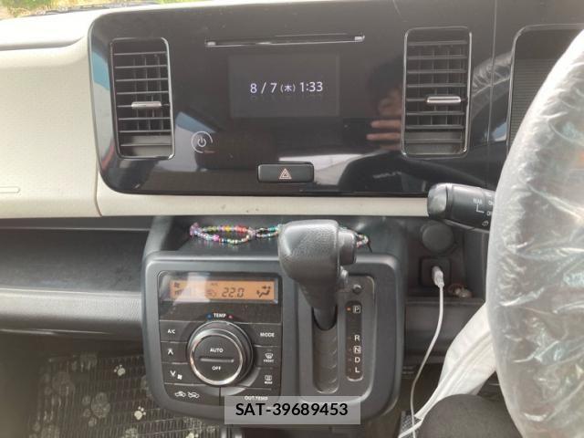 Nissan MOCO 2011-09 8660368-19