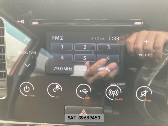 Nissan MOCO 2011-09 8660368-21
