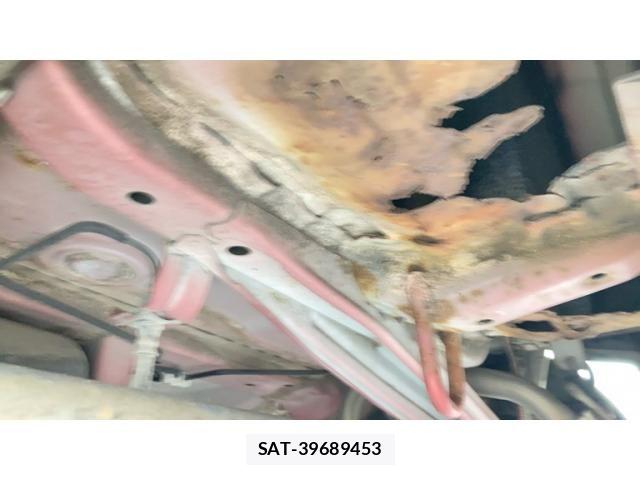 Nissan MOCO 2011-09 8660368-24
