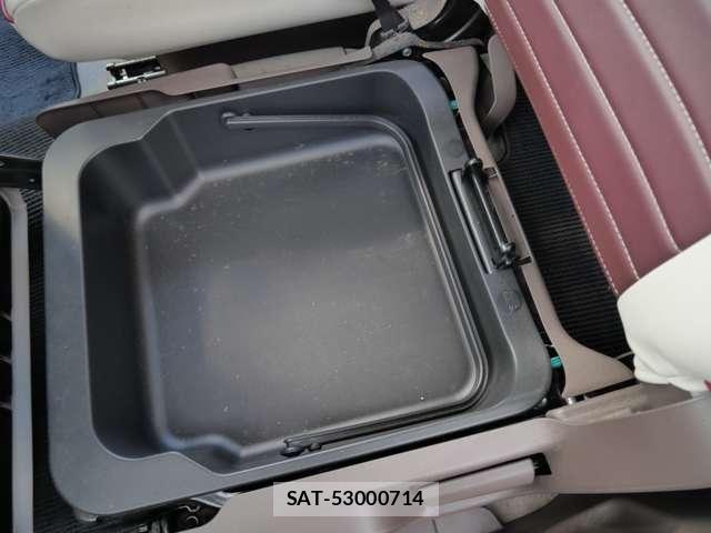 Nissan MOCO 2015-07 8660358-18