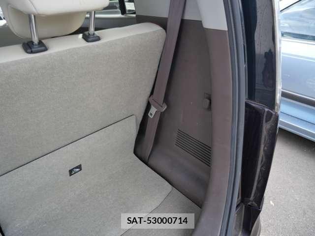 Nissan MOCO 2015-07 8660358-24