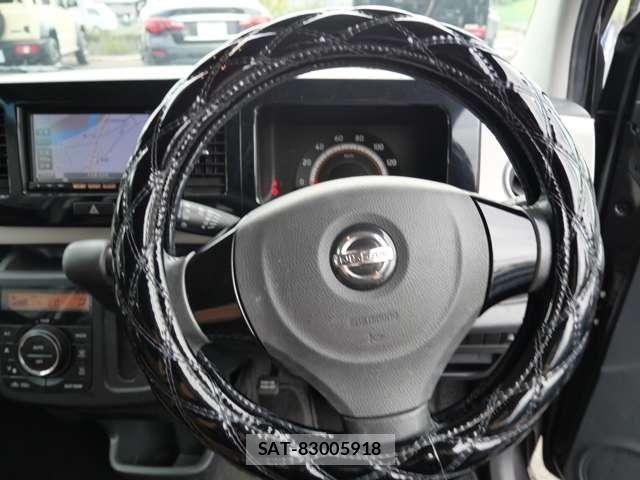 Nissan MOCO 2013-01 8685998-28