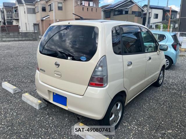 Nissan MOCO 2005-03 8686004-8