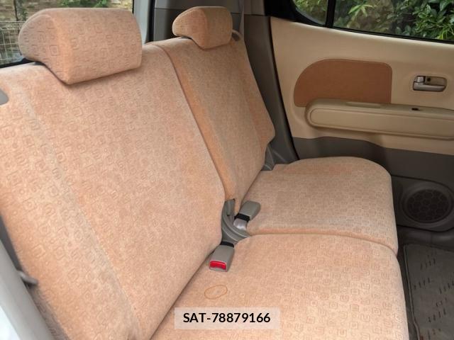 Nissan MOCO 2009-04 8744249-11