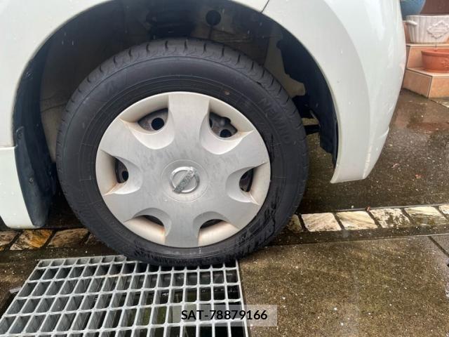 Nissan MOCO 2009-04 8744249-4