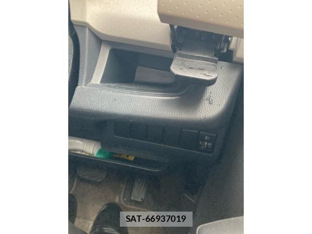 Nissan MOCO 2011-10 8744248-9