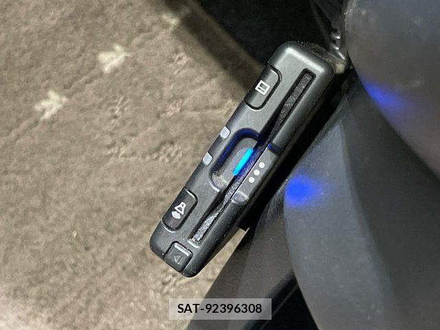 Nissan MOCO 2012-08 8744224-4