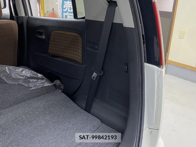Nissan MOCO 2011-11 8744220-13