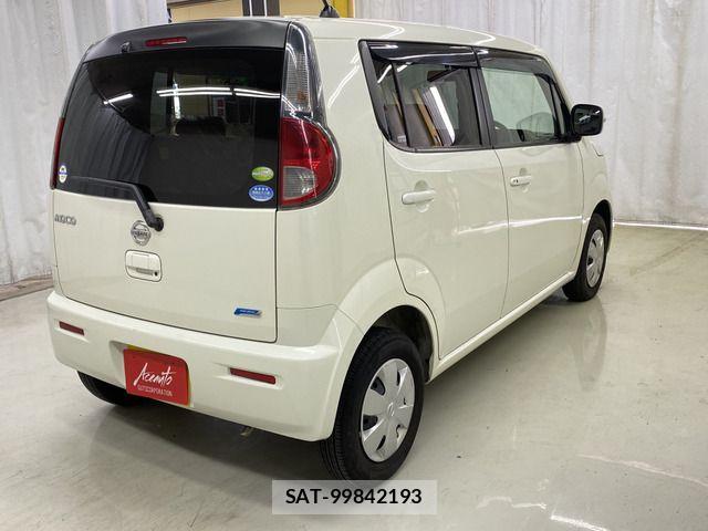 Nissan MOCO 2011-11 8744220-1