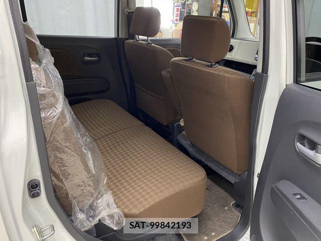 Nissan MOCO 2011-11 8744220-3