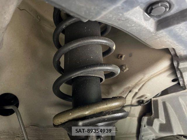 Nissan MOCO 2015-05 8744218-19