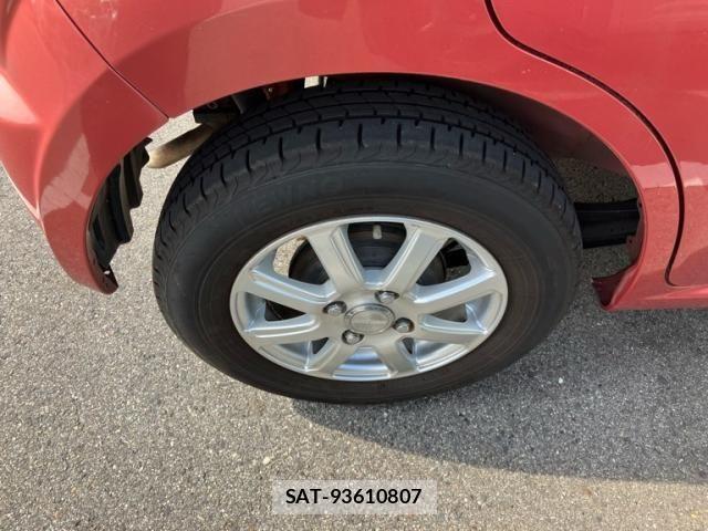 Nissan MOCO 2013-08 8744246-11
