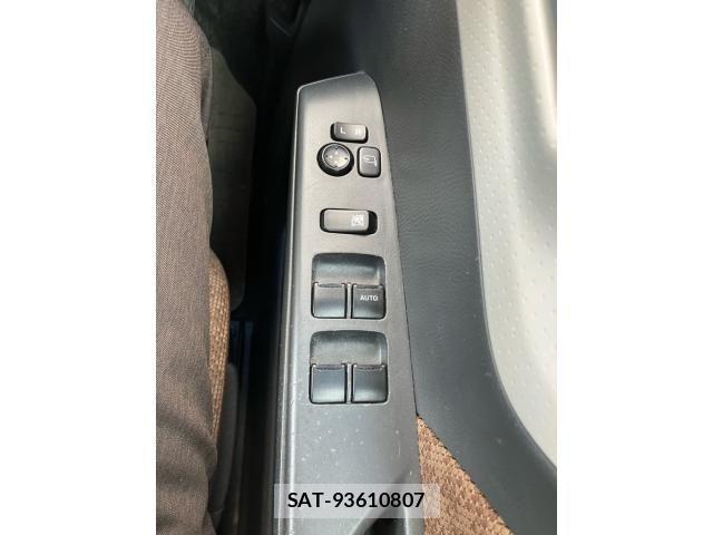 Nissan MOCO 2013-08 8744246-14