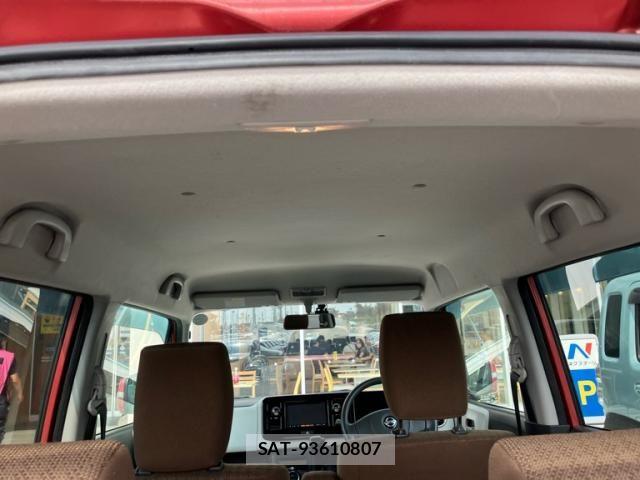 Nissan MOCO 2013-08 8744246-7