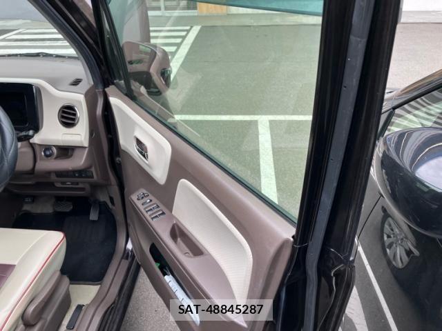 Nissan MOCO 2014-11 8744228-7