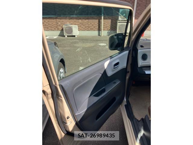 Nissan MOCO 2014-03 8744245-7