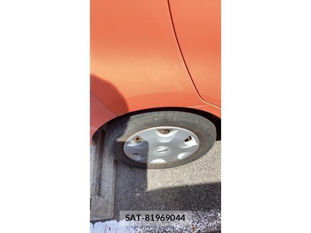 Nissan MOCO 2010-12 8781107-3