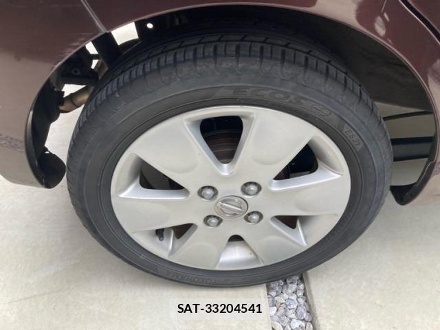 Nissan MOCO 2008-07 8781111-6