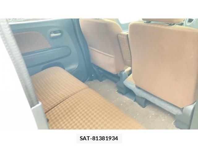 Nissan MOCO 2012-01 8781108-4