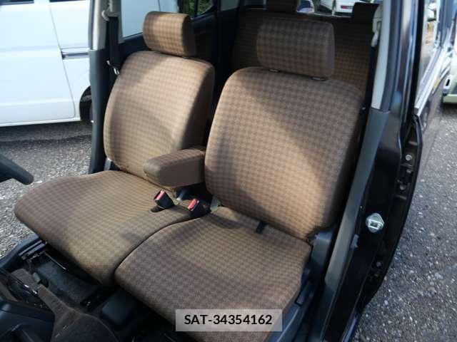 Nissan MOCO 2011-09 8830461-17