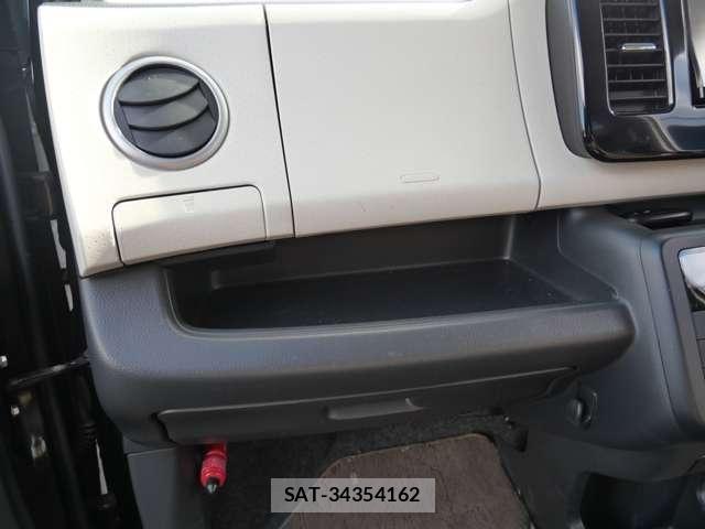 Nissan MOCO 2011-09 8830461-20