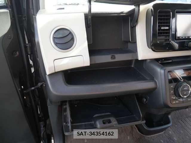 Nissan MOCO 2011-09 8830461-21