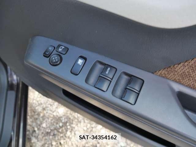 Nissan MOCO 2011-09 8830461-25