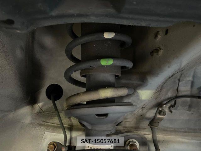 Nissan MOCO 2013-11 8830460-19
