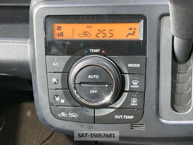Nissan MOCO 2013-11 8830460-4