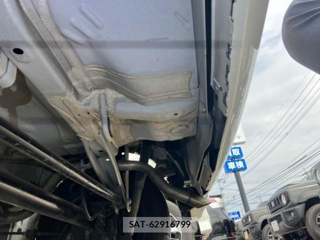 Nissan MOCO 2010-03 8830462-16