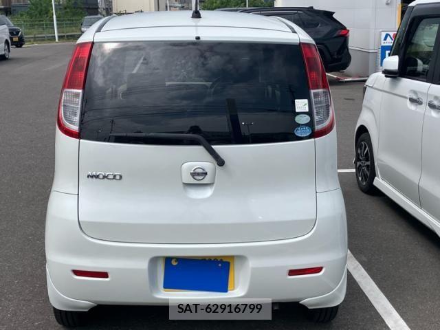 Nissan MOCO 2010-03 8830462-1