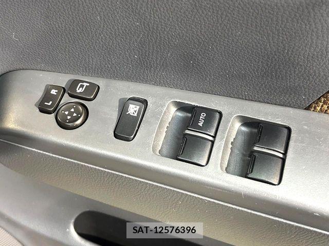Nissan MOCO 2012-02 8830459-5