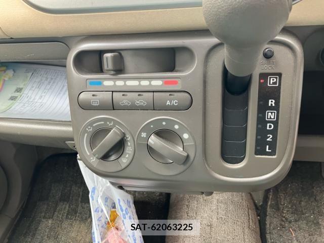 Nissan MOCO 2008-10 8830469-18