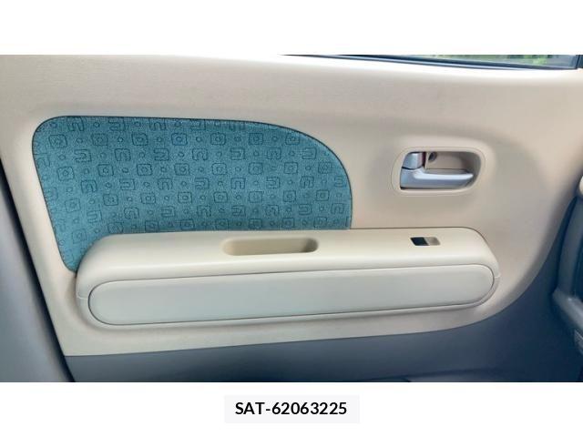Nissan MOCO 2008-10 8830469-25