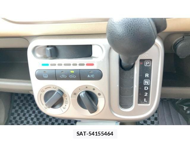 Nissan MOCO 2010-02 8849958-21