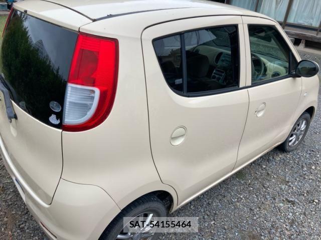 Nissan MOCO 2010-02 8849958-3