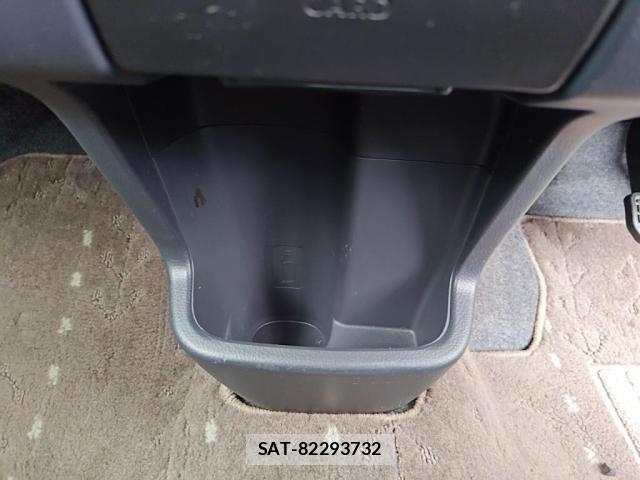 Nissan MOCO 2012-08 8871512-19