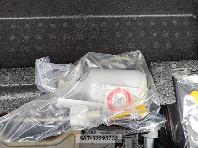 Nissan MOCO 2012-08 8871512-29