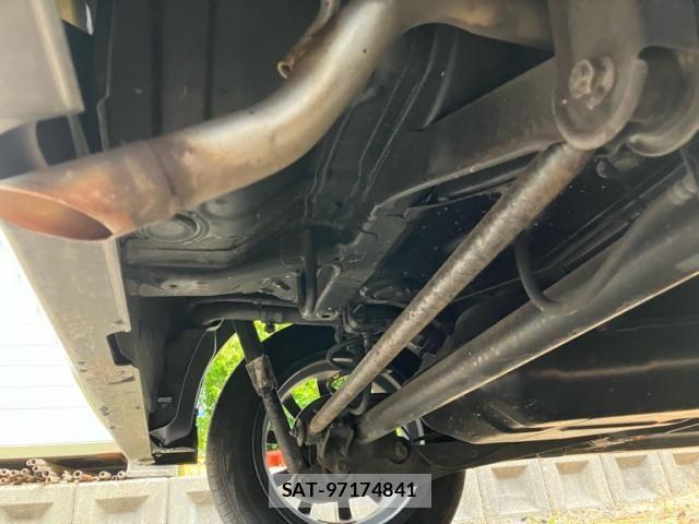Nissan MOCO 2008-06 8871517-11