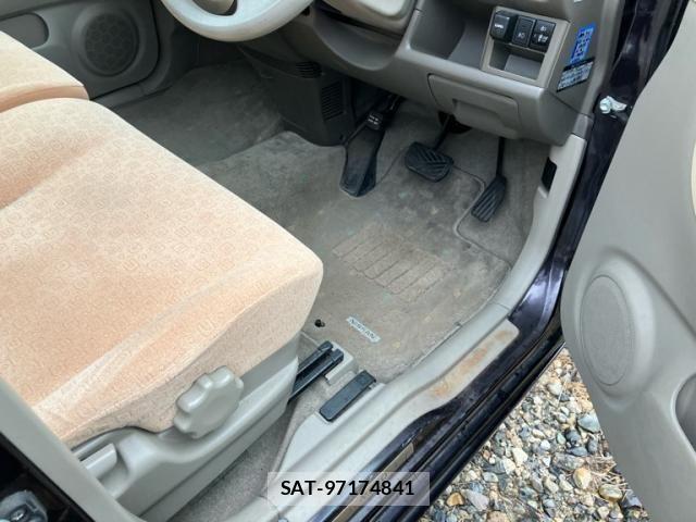 Nissan MOCO 2008-06 8871517-19
