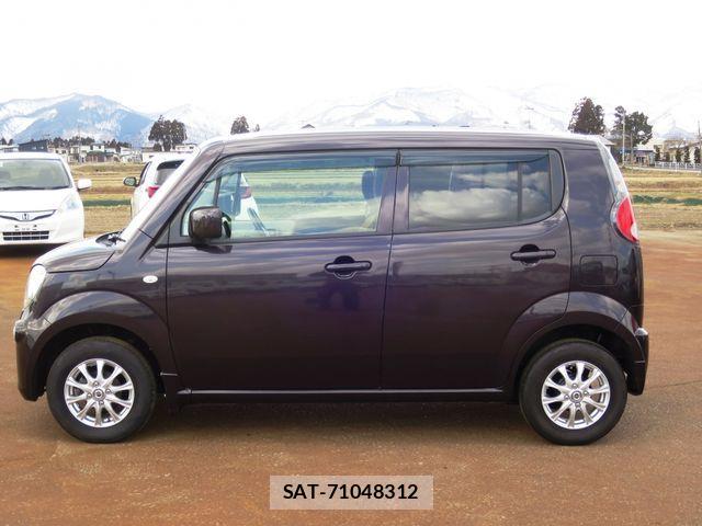 Nissan MOCO 2015-02 4596994-4