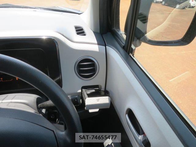 Nissan MOCO 2012-03 6691115-18
