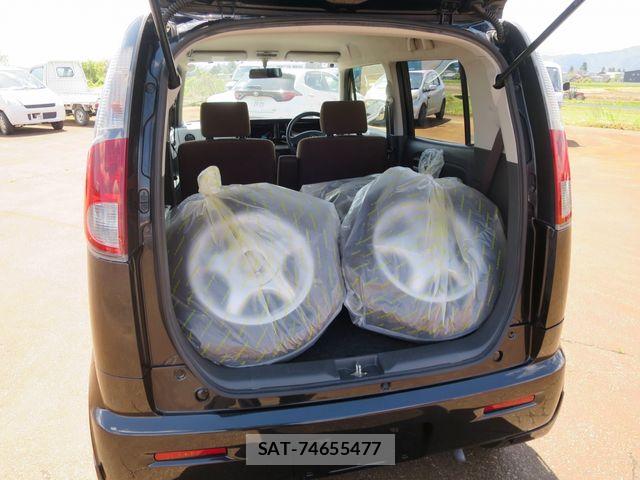 Nissan MOCO 2012-03 6691115-7